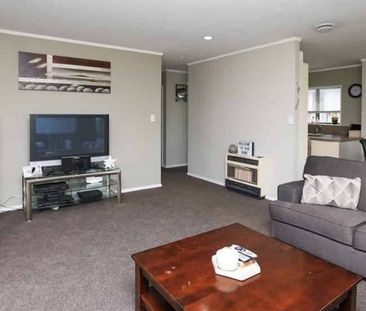 Discover Your Perfect Family Home in St Andrews - Photo 3