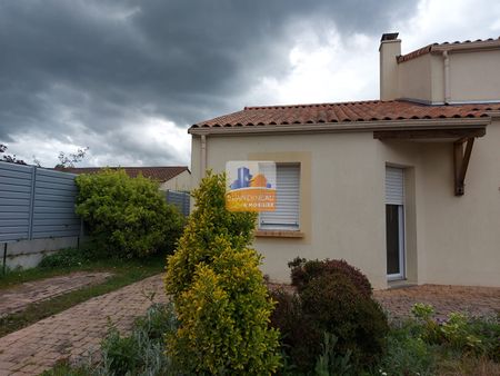 Location Appartement 1 pièce 26m² - Photo 4