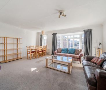 2 bedroom property to rent - Photo 3