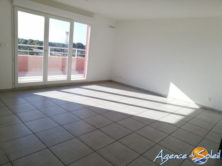 Béziers – Location Appartement – 66.95 m² – 735€ CC / mois - Photo 3