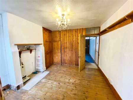 2 bedroom terraced house to rent - Photo 2