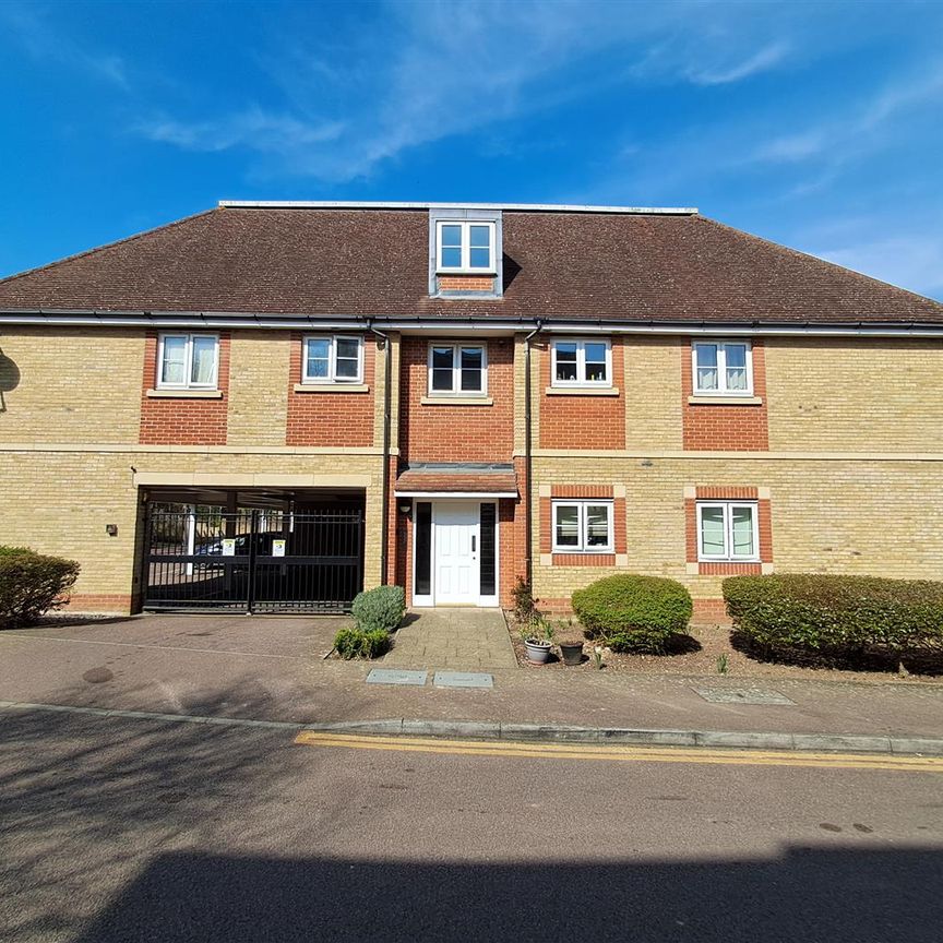 1 bed house to rent in Wellsfield, Bushey, WD23 - Photo 1
