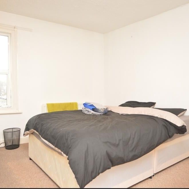 1 Bed Flat, Knighton Park Road, SE26 - Photo 1