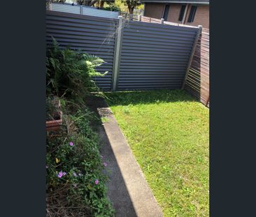 2/80 Jellicoe Street, Coorparoo, Qld 4151 - Photo 5