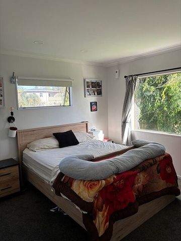 Modern Family Home with Plenty of Space - Photo 4