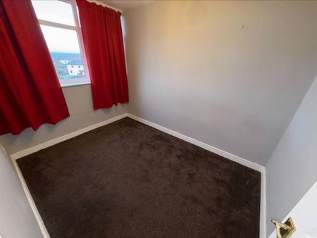 3 bedroom maisonette to rent - Photo 3