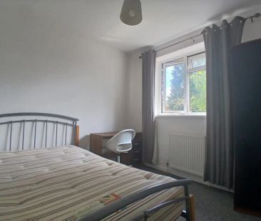 Semi-detached house to rent in Savery Close, Norwich, Norfolk - Photo 1