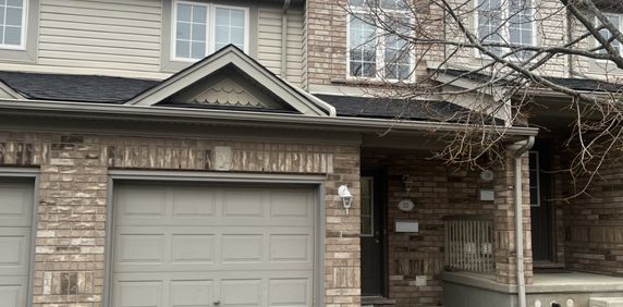 1155 Gordon St, Guelph - Photo 2