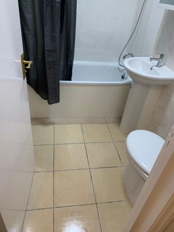 1 Bed Flat, Ingleby Road, IG1 - Photo 4