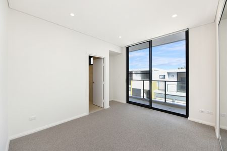 4 Bluestone Way, Norwest NSW 2153 - House For Rent | Domain - Photo 2