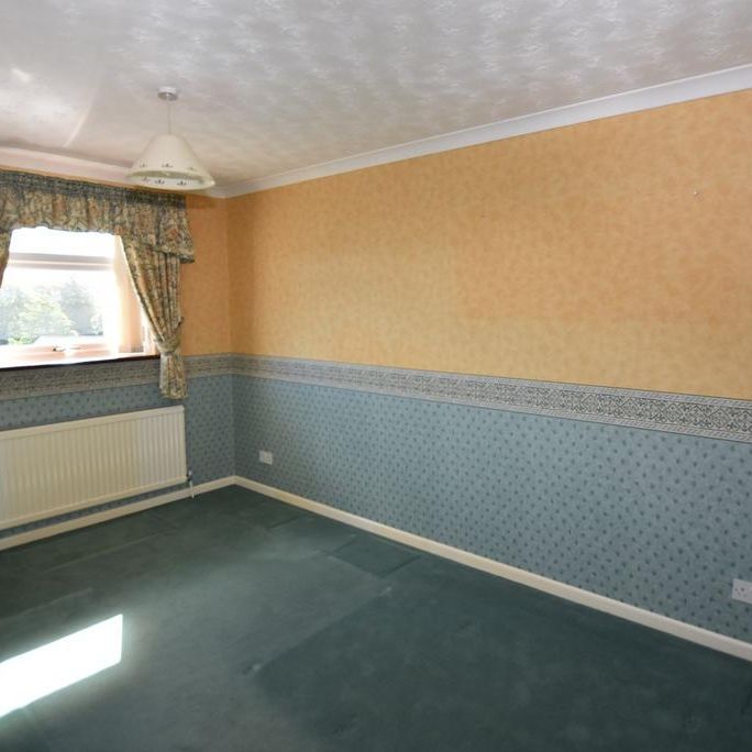 4 bedroom detached house to rent - Photo 1