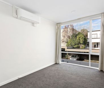 Unit 6/5 Northampton Place, - Photo 5