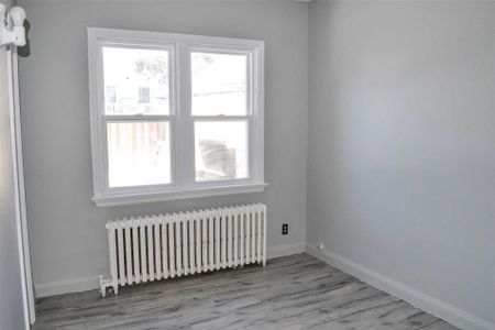 For Lease - 324 Kingsdale Avenue Unit# 3, Oshawa, Ontario - Photo 2