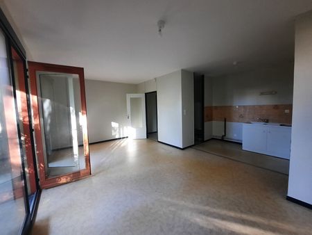 Location Appartement 2 pièces 47m² - Photo 3