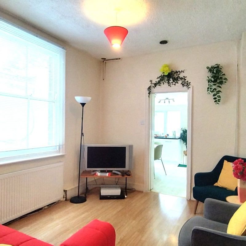 Sydney Road, Ealing - Photo 1