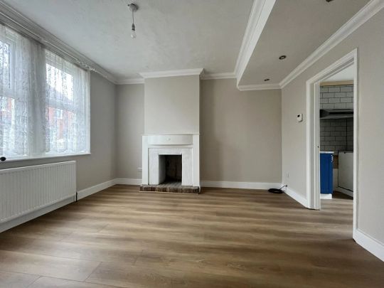 Fairlight Road - Photo 1