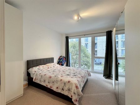 28, Charcot Road, Colindale, London, NW9 - Photo 3