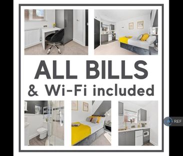 1 bedroom in a house share to rent - Photo 1