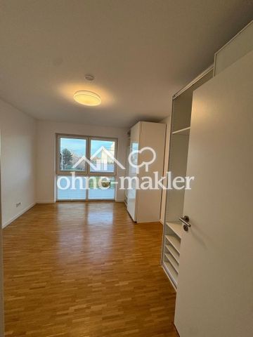 Neuwertige 2-Zimmer-Wohnung mit Balkon, Aufzug & Tiefgarage in Bonn - Photo 2