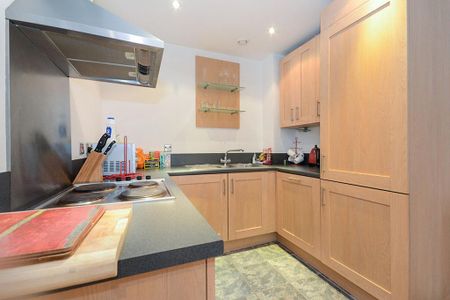 2 bedroom apartment to rent - Photo 3