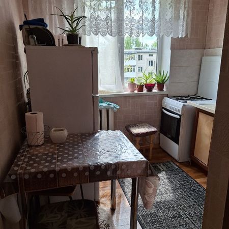 De inchiriat garsoniera in zona Mall Vitan - Fotografie 3