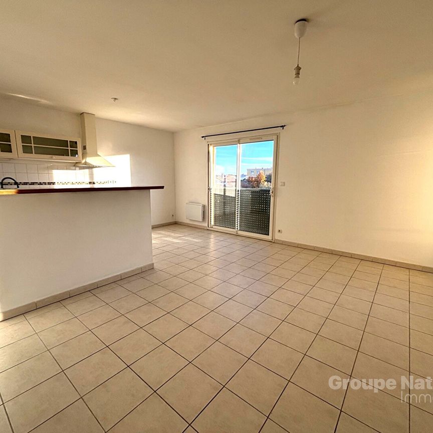 Appartement 3 pièces à louer à Miramas - Quartier La Gare, - Photo 1