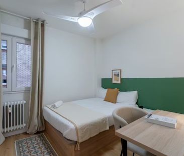 Paseo de la Reina Cristina, Madrid, Community of Madrid 28014 - Photo 6