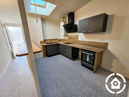 Location Appartement 3 pièces 86m² COGNAC 16100 - Photo 2