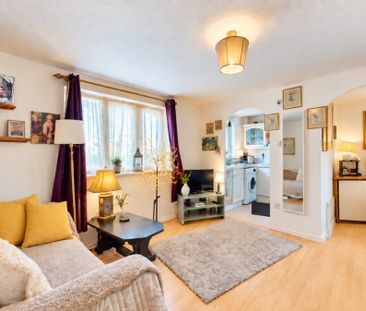 Chartwell Close, UB6, Greenford - Photo 1
