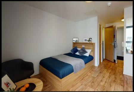 Room in a Shared Flat, Lakeside Way Sterling Court Iq, HA9 - Photo 2