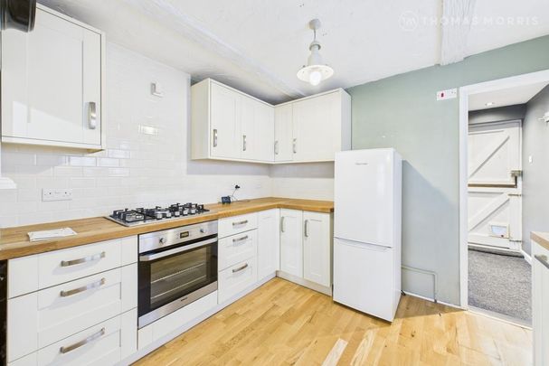 3 bedroom terraced house to rent - Photo 1