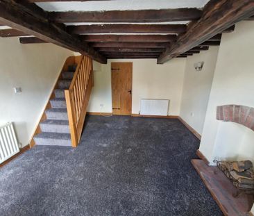 2 bedroom terraced house to rent - Photo 2