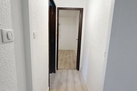 Peymeinade, 2 pièces à louer - Photo 5