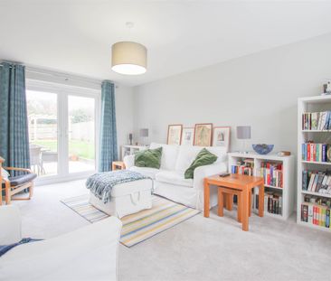 Michaelotts, Linton - Photo 1