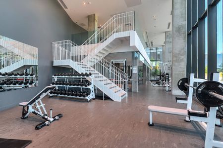 1250 Avenue Thérèse-Lavoie-Roux, Montréal, QC - Photo 5