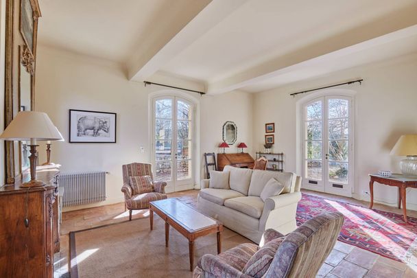 Maison à louer - Beaurecueil 5 pièces de 246.19 m² - Photo 1