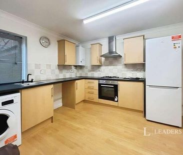 Arlowe Drive, Southampton, Hampshire, SO16 - Photo 4