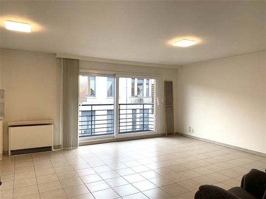 Appartement te huur - Photo 1