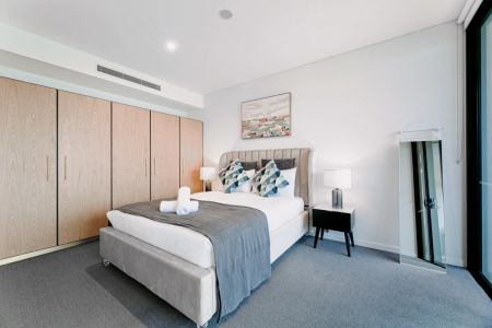 1 bed 1 bath - Photo 5