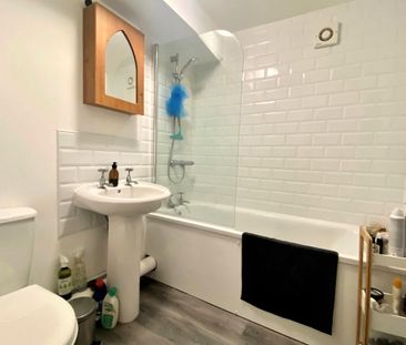 Upper East Hayes - Photo 6