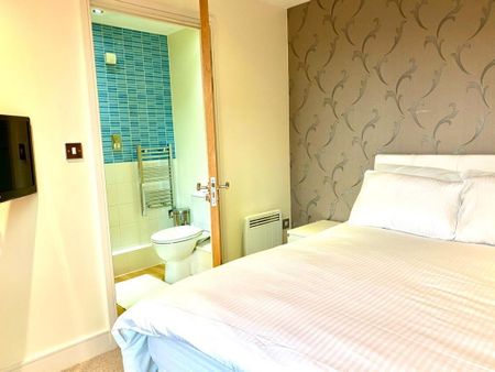 2 bedroom apartment to rent - Photo 3