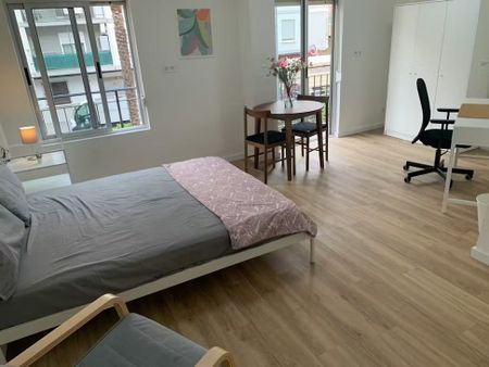 Carrer Badia, Montcada, Valencian Community 46113 - Photo 2