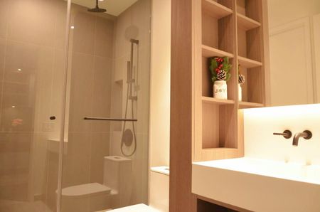 For Lease - 55 Charles Street Unit# #3209, Toronto, Ontario - Photo 3