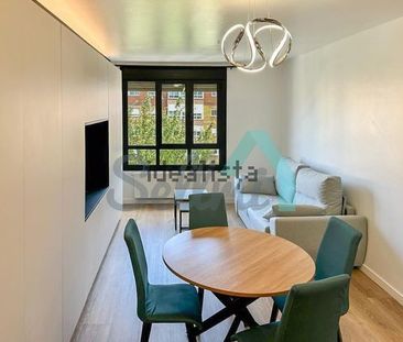 Alquiler de piso en Calle Juan de Austria - Foto 2