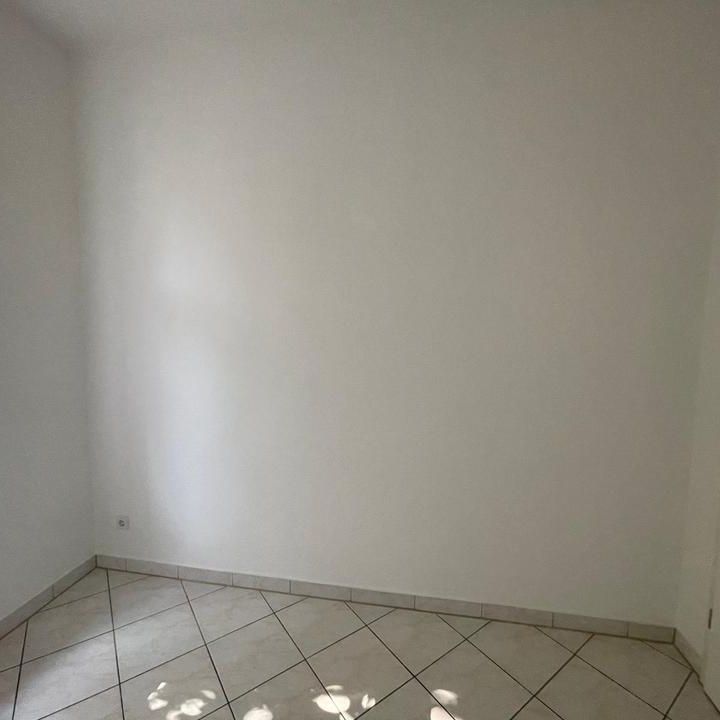 Nachmieter gesucht 2 Raum - Photo 1