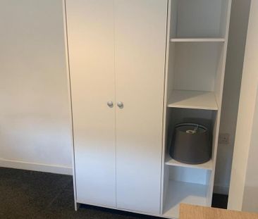 1 bedroom house of multiple occupation to rent - Photo 4