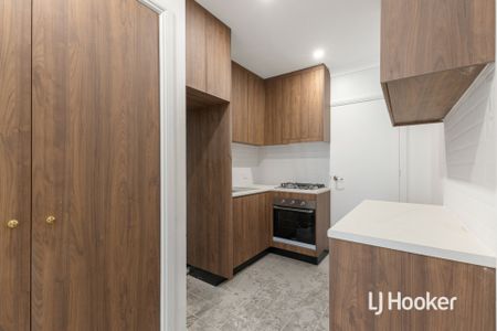 Beautifully Renovated Throughout - Photo 5