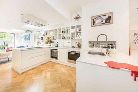 2 bedroom terraced house to rent - Photo 4