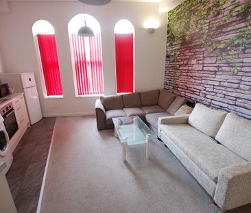 1 bedroom property to rent - Photo 2