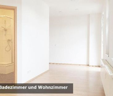 1,5 Zimmer mit Balkon, EBK mitten in der Stadt - Photo 3